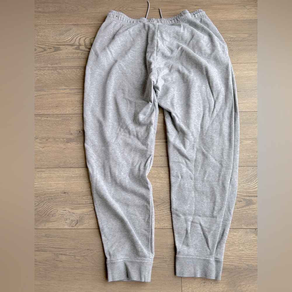 Nike Heather Gray Joggers - Picture 5 of 6